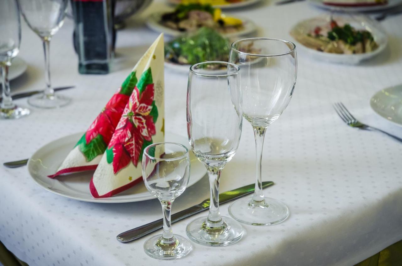 Готель Софія Dolyna Buitenkant foto